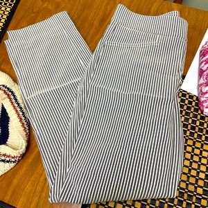 Slim Crop striped pants